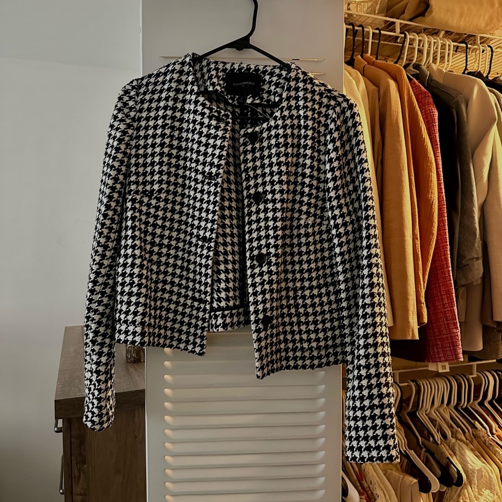 Never worn before Banana Republic Tweed Jacket